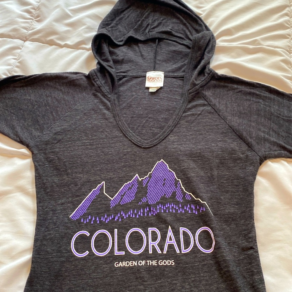 Colorado Garden of the Gods TShirt.size Medium